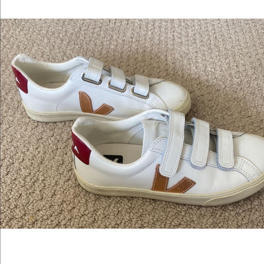 Veja Sneakers